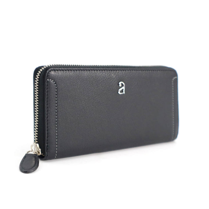 Handcrafted Purse Black