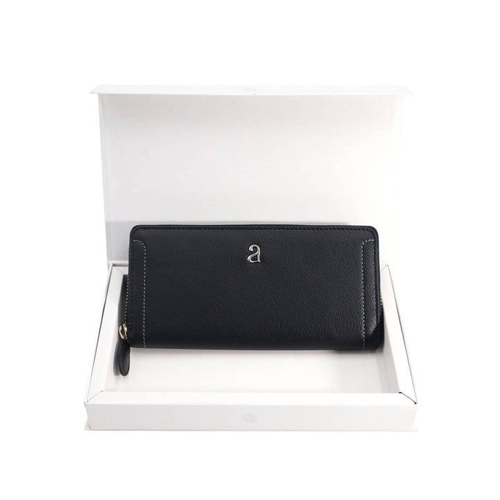 Handcrafted Purse Black